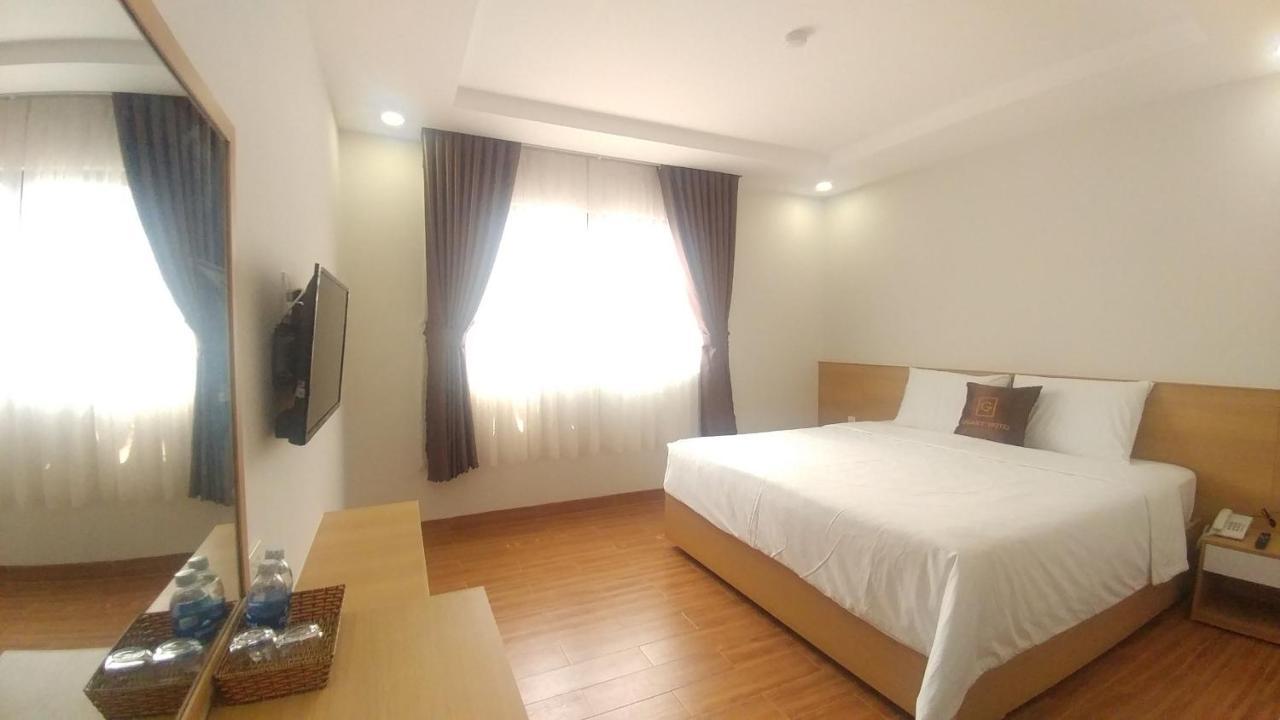 Galaxy Hotel Куи Нхон Екстериор снимка